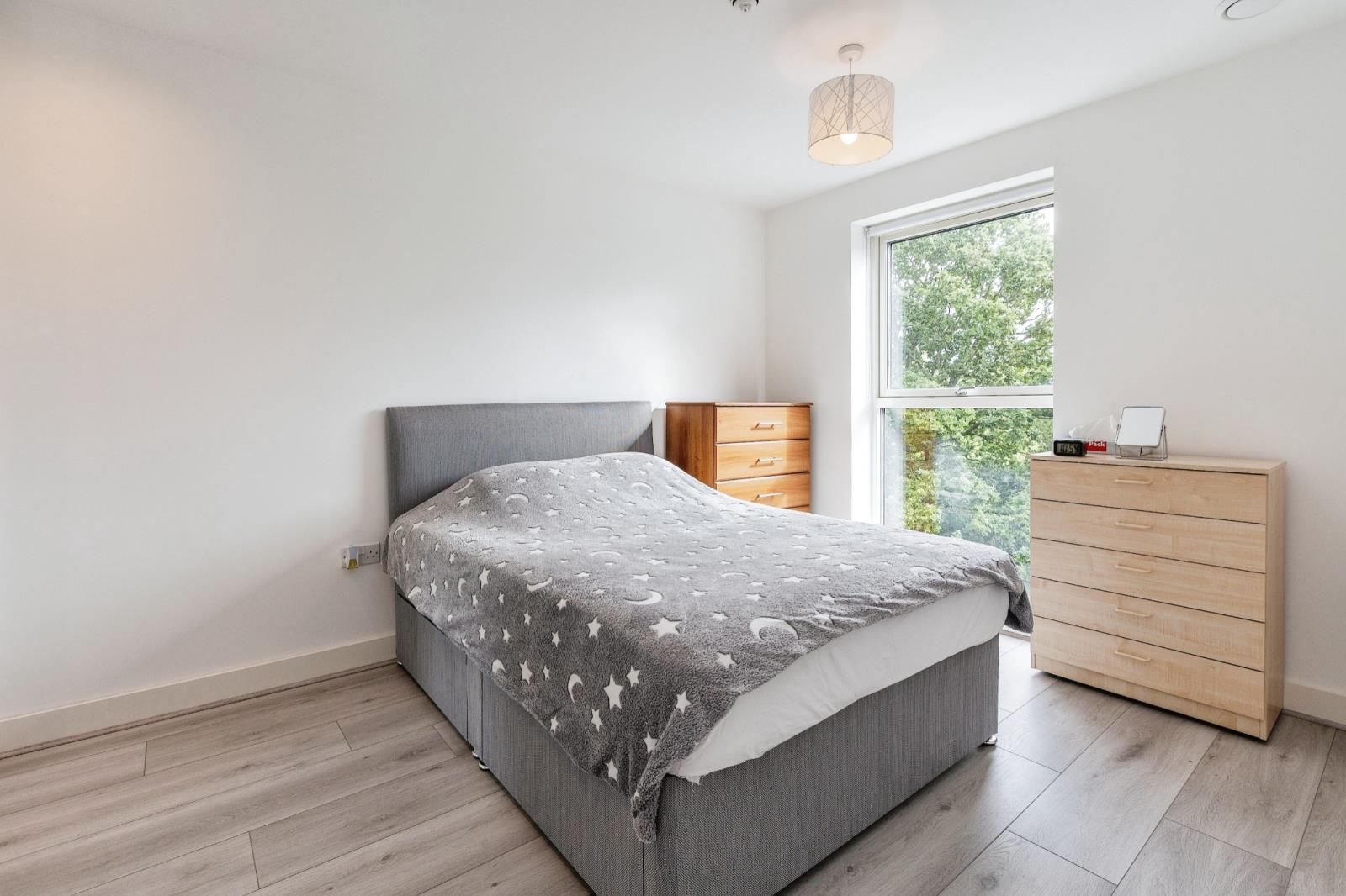 City House, Winchmore Hill